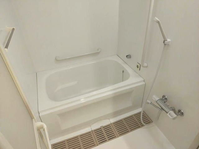 【UR賃貸】サンヴァリエ東長居−浴室