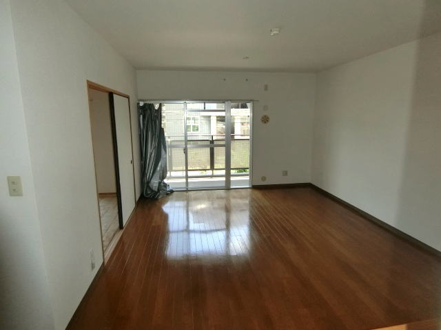 rO2
